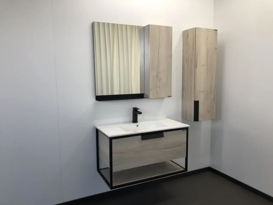 Зеркало-шкаф Comforty Бонн 90 дуб дымчатый L/R