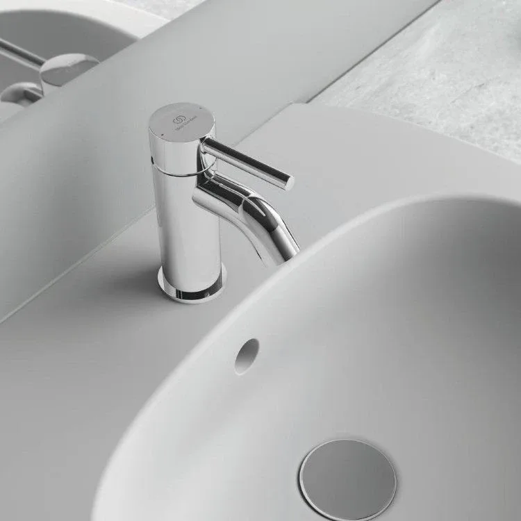 Смеситель Ideal Standard Ceraline BC185AA для раковины
