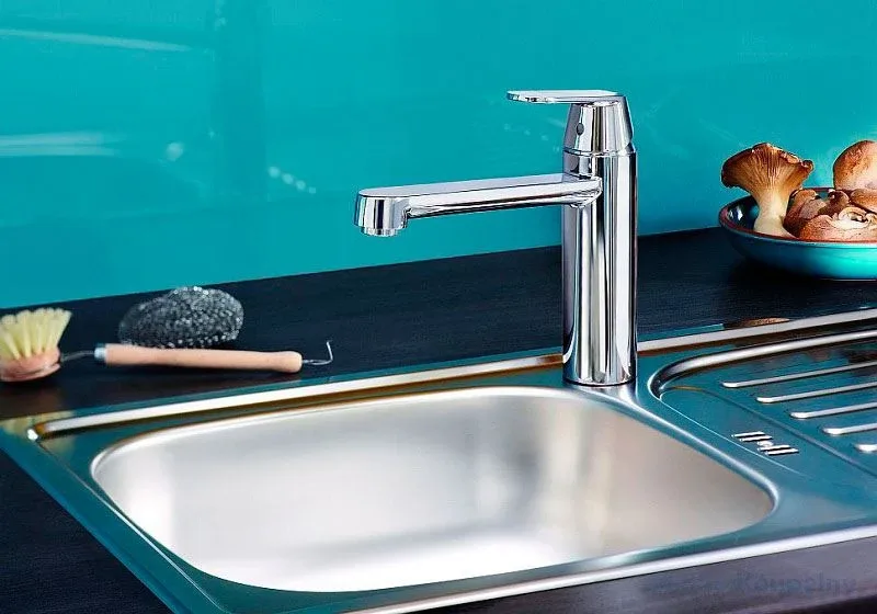 Смеситель Grohe Eurosmart Cosmopolitan 30193000 для кухни