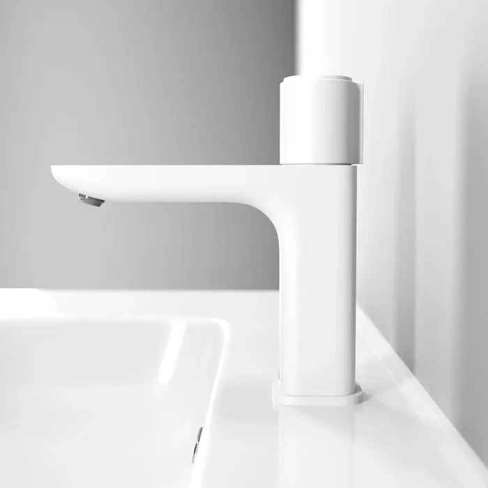 Смеситель Iddis Слайд (Slide) SLIWTBTi01 для раковины с кнопочным управлением Push Control белый матовый