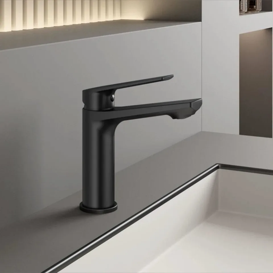 Смеситель Belz B10533-7 для раковины черный матовый
