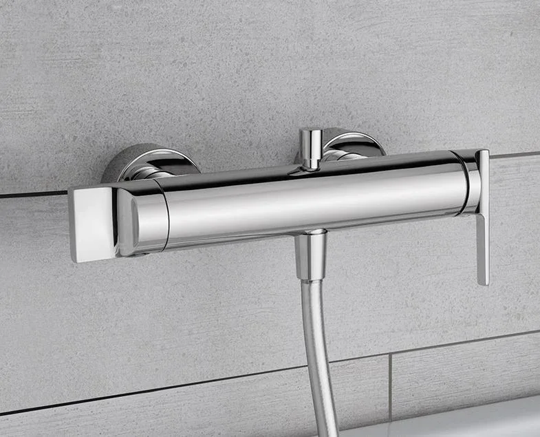 Смеситель Vitra Suit A42488EXP для душа