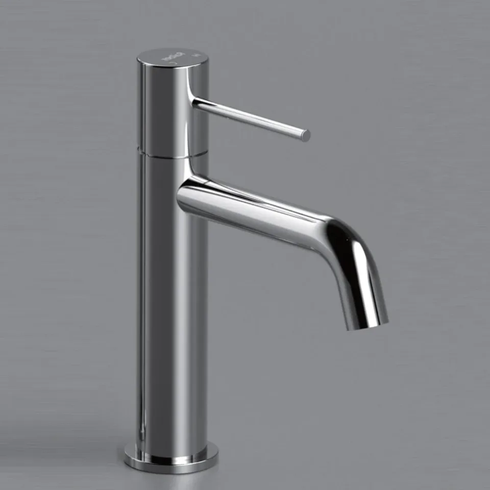 Смеситель Raiber Graceful RP-001 для раковины хром