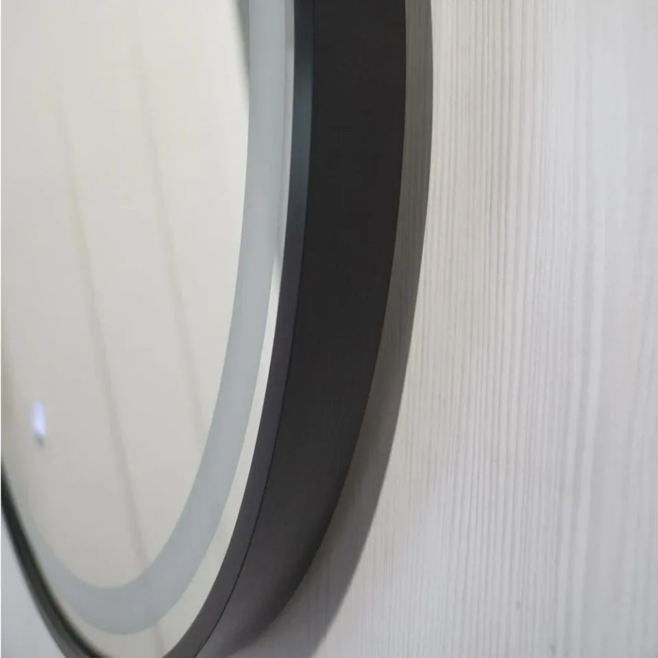 Зеркало Comforty Лея 75 с Led подсветкой инфракрасный выключатель антизапотевание черный матовый