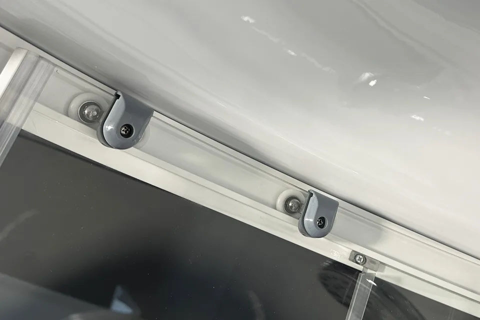 Душевая кабина RB 8120BK1-T (прозрачное) левая