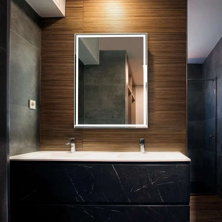 Зеркало Silver Mirrors Ливия 60*80 с Led-подсветкой инфракрасный выключатель
