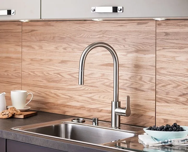 Смеситель Vitra Inox A42153EXP для кухни с выдвижным изливом хром