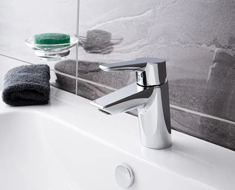 Смеситель Vitra Solid S A42440EXP для раковины