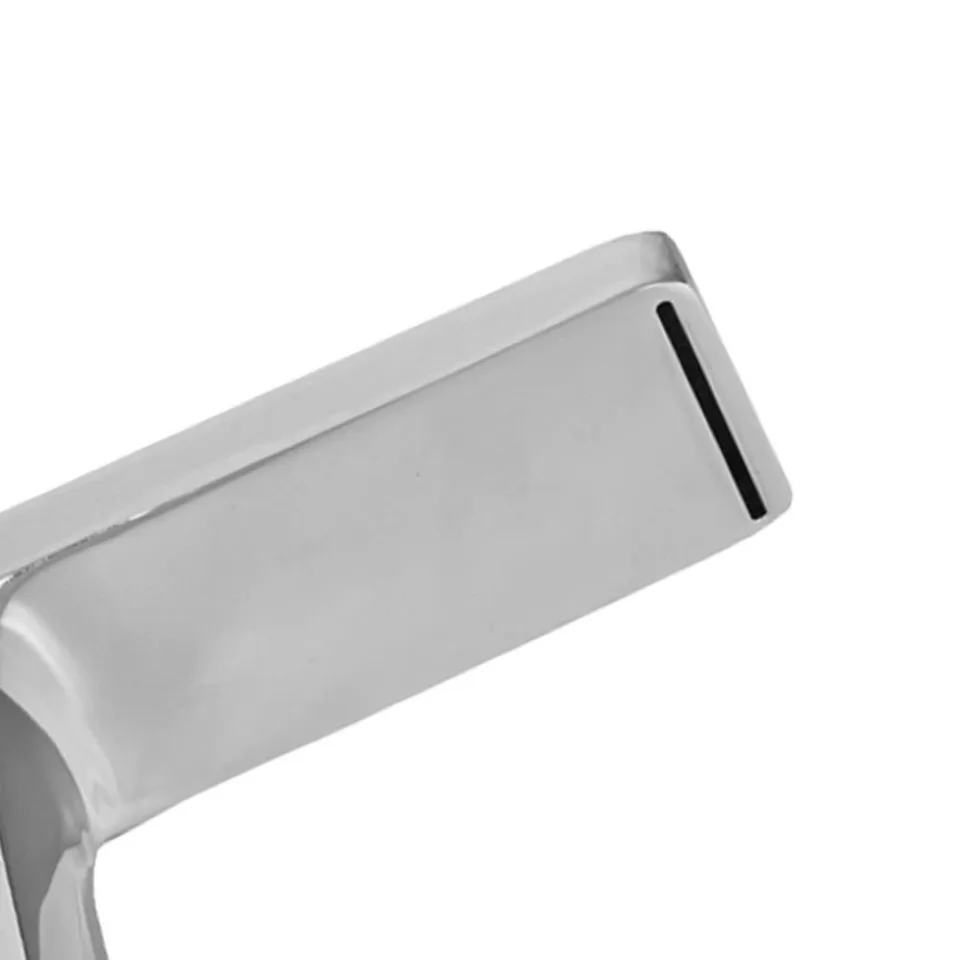 Cенсорный cмеситель Raiber Sensor для раковины RSF88135 хром