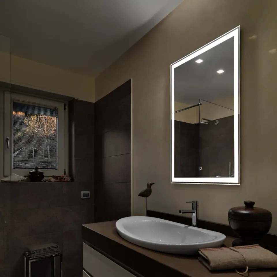 Зеркало Silver Mirrors Рига 60*80 с Led-подсветкой сенсорный выключатель
