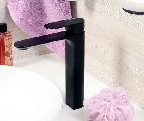 Смеситель WasserKRAFT Elbe 7403H для раковины, черный покрытие Soft-touch