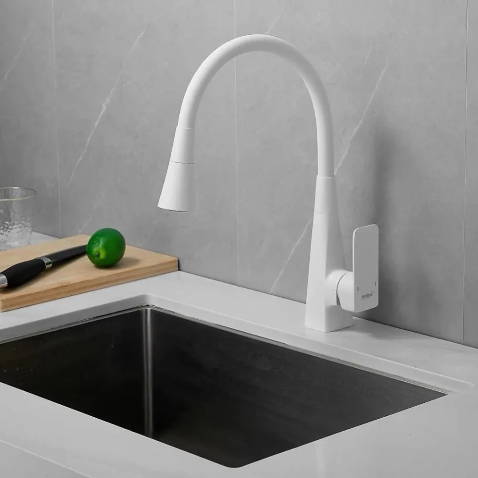 Смеситель Haiba HB73823-8 для кухни гибкий излив белый матовый
