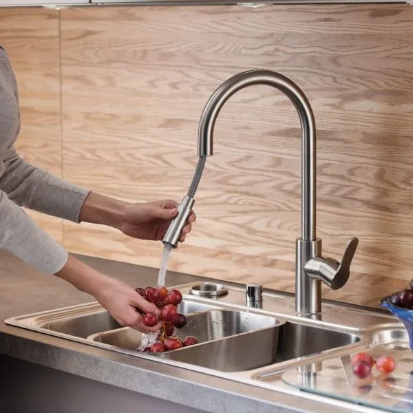 Смеситель Vitra Inox A42153EXP для кухни с выдвижным изливом хром