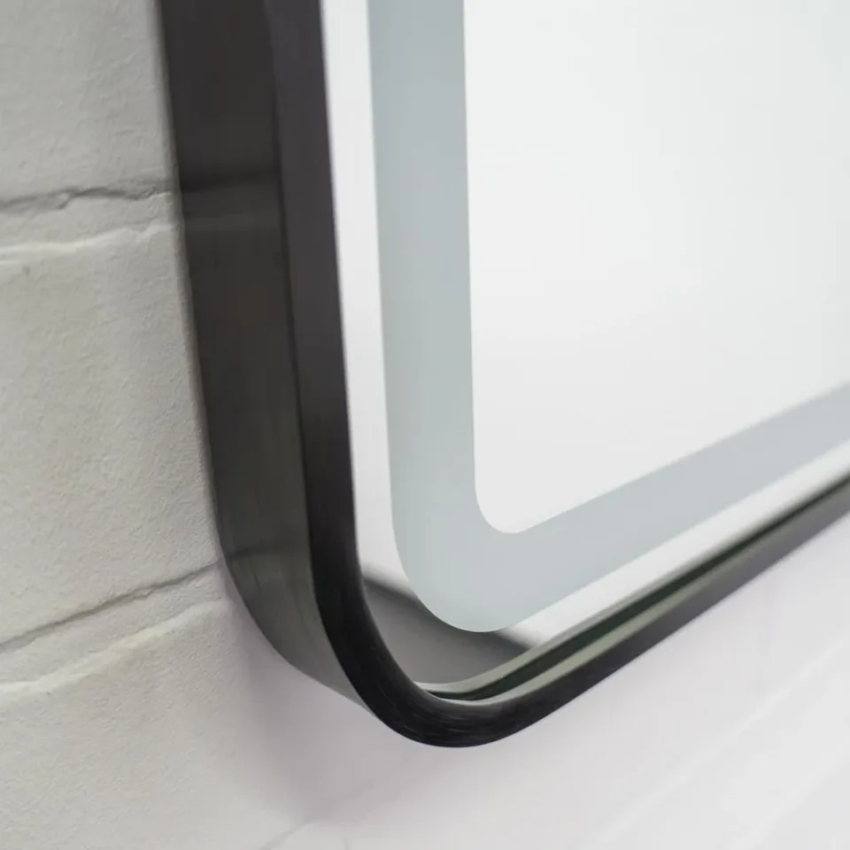 Зеркало Comforty Ситара 80 LED-подсветка, в черной алюминиевой раме, бесконтактный сенсор