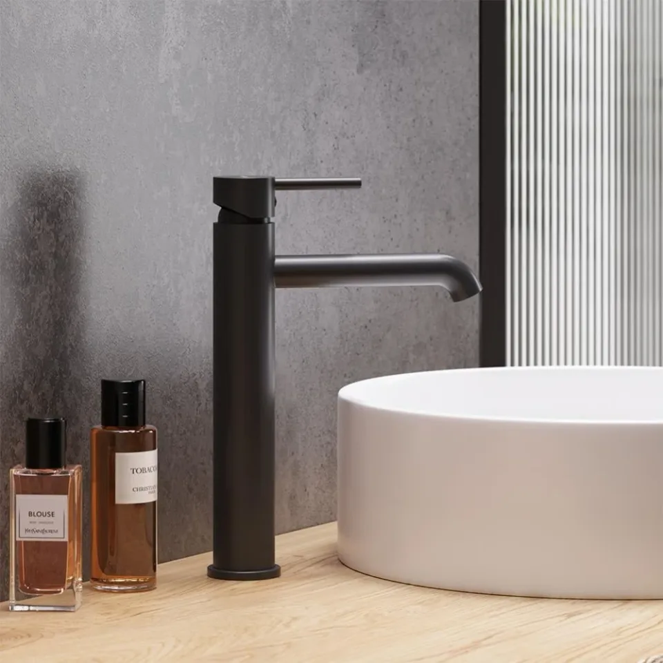 Смеситель Damixa Scandinavian Pure 360250300 для раковины черный матовый