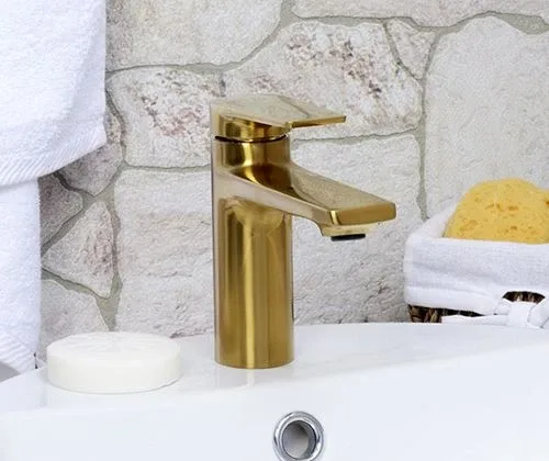 Смеситель WasserKRAFT Aisch 5503 для раковины матовое золото