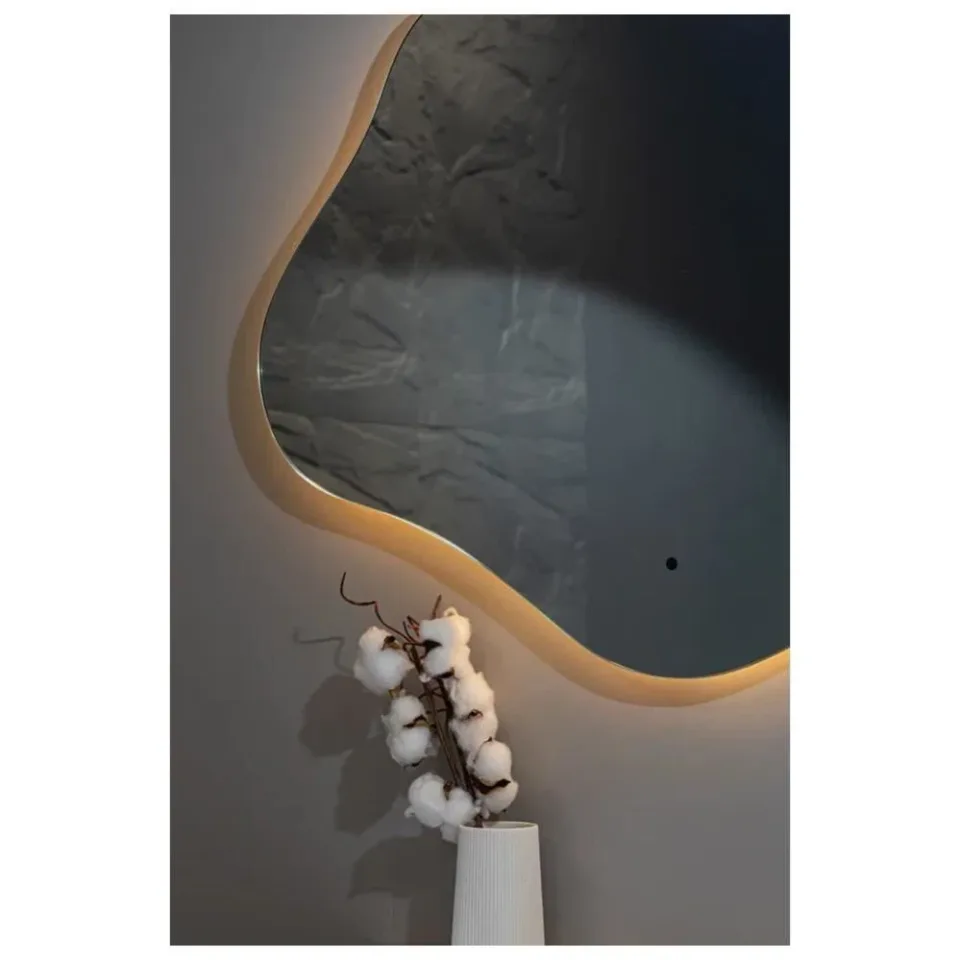 Зеркало Silver Mirrors Wendy-TX 60*80 с интерьерной Led-подсветкой инфракрасный выключатель