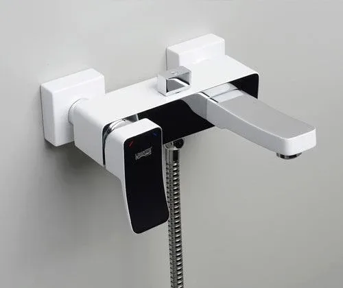 Смеситель WasserKRAFT Aller 1061WHITE для ванны и душа