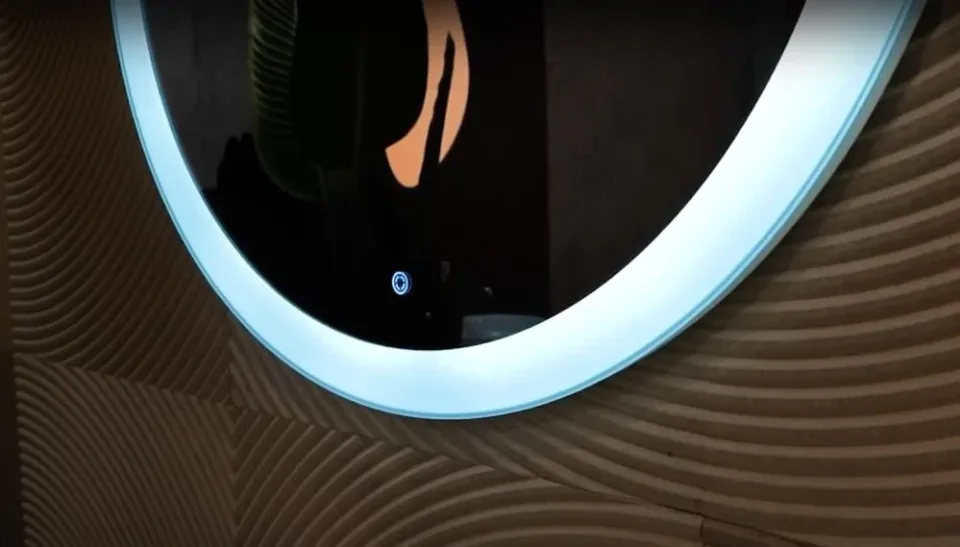 Зеркало Silver Mirrors Перла-S 77 с бегущей Led-подсветкой сенсорный выключатель