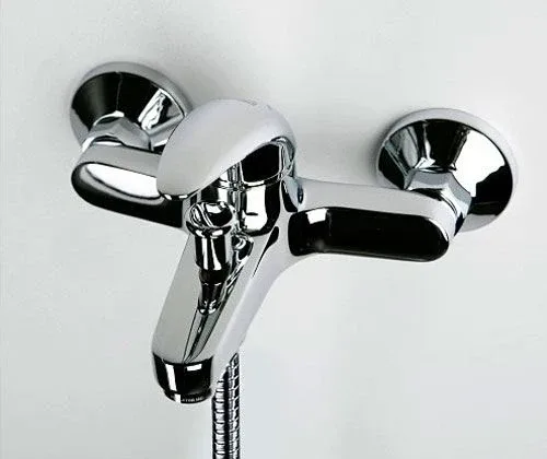 Смеситель WasserKRAFT Isar 2601 для ванны и душа