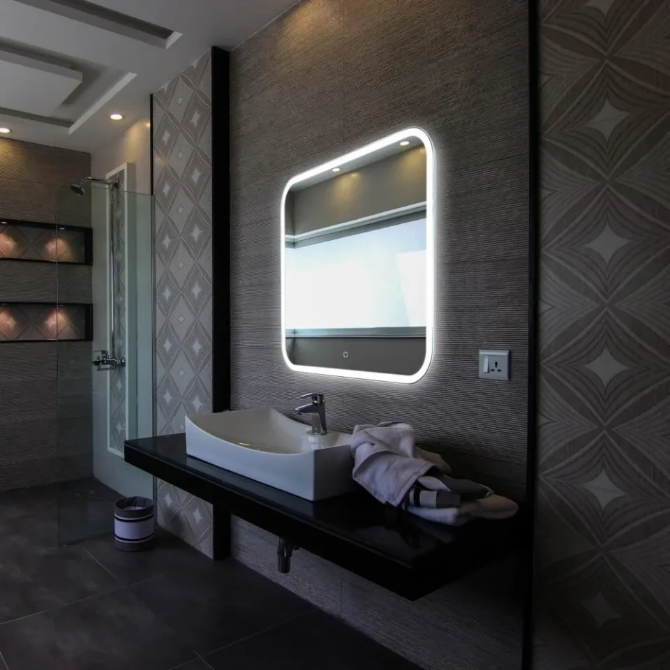 Зеркало Silver Mirrors Стив 70*68 с Led-подсветкой сенсорный выключатель