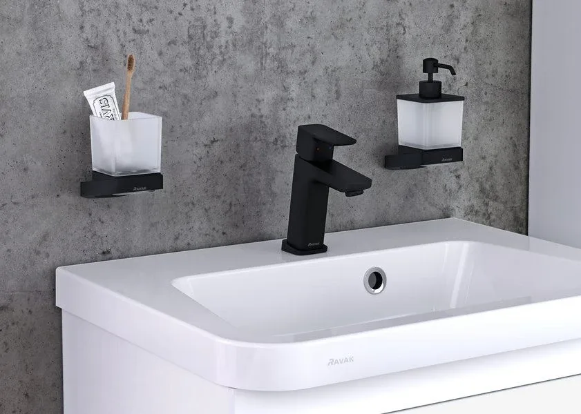 Смеситель Ravak 10° Free TD F 014.20 для раковины черный матовый