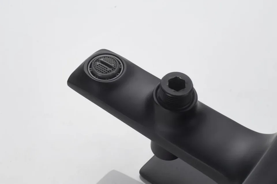 Смеситель Knotlor Сила/Vigor KN-71/BL для ванны и душа с душевыми аксессуарами черный матовый
