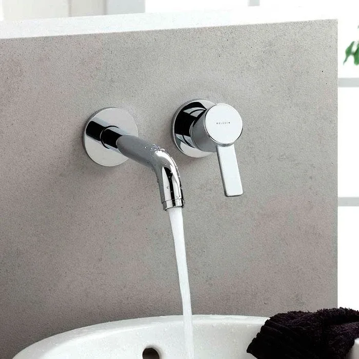 Смеситель Kludi Zenta 382450575 для раковины настенный