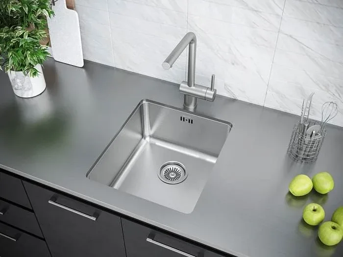 Смеситель Paulmark Spring Sp212067-SS для кухни