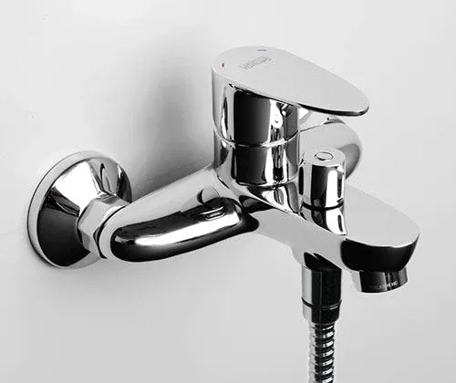 Смеситель WasserKRAFT Leine 3501 для ванны и душа