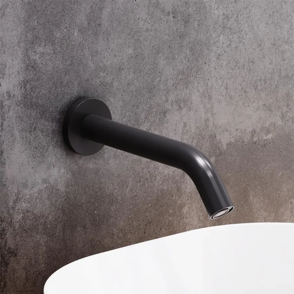 Сенсорный смеситель Damixa Scandinavian Pure 360270300 для раковины скрытый монтаж черный матовый