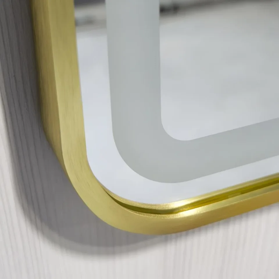 Зеркало Comforty Ситара 60 в алюм. раме, с LED-подсветкой, сенсор, антизапотевание. золото