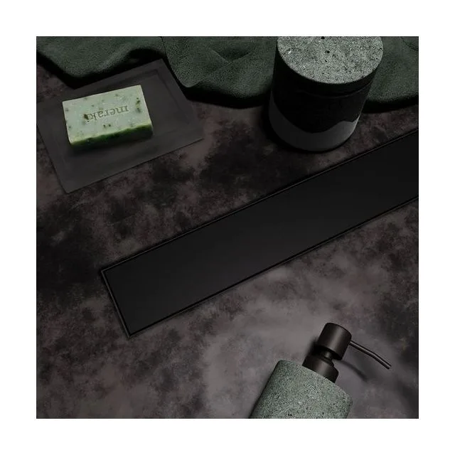 Душевой лоток Veconi Stesso Black 700