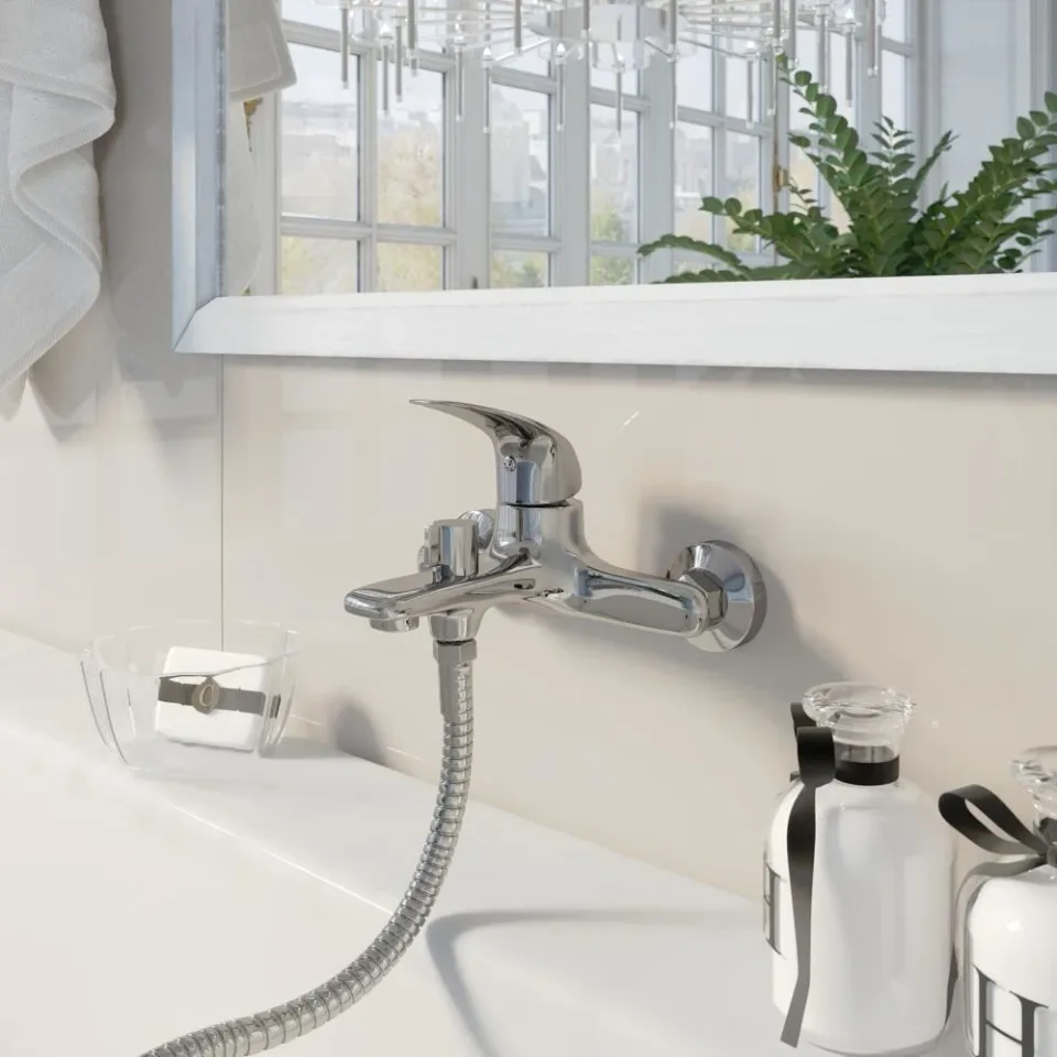 Смеситель Avrora Glade AV3031 для ванны и душа хром