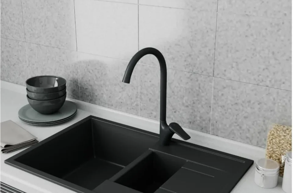 Смеситель Rush Nevis NE1735-22Black для кухни черный