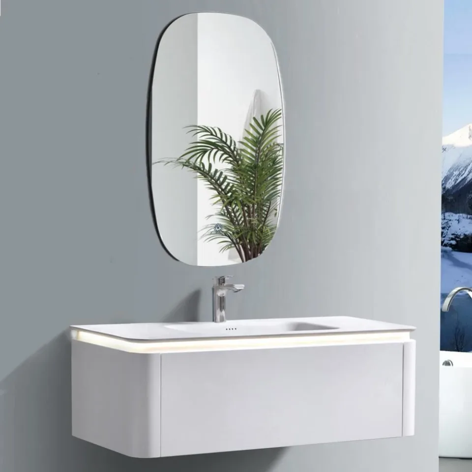 Зеркало Black & White Universe U925.MR 58*90 с led-подсветкой и антизапотеванием