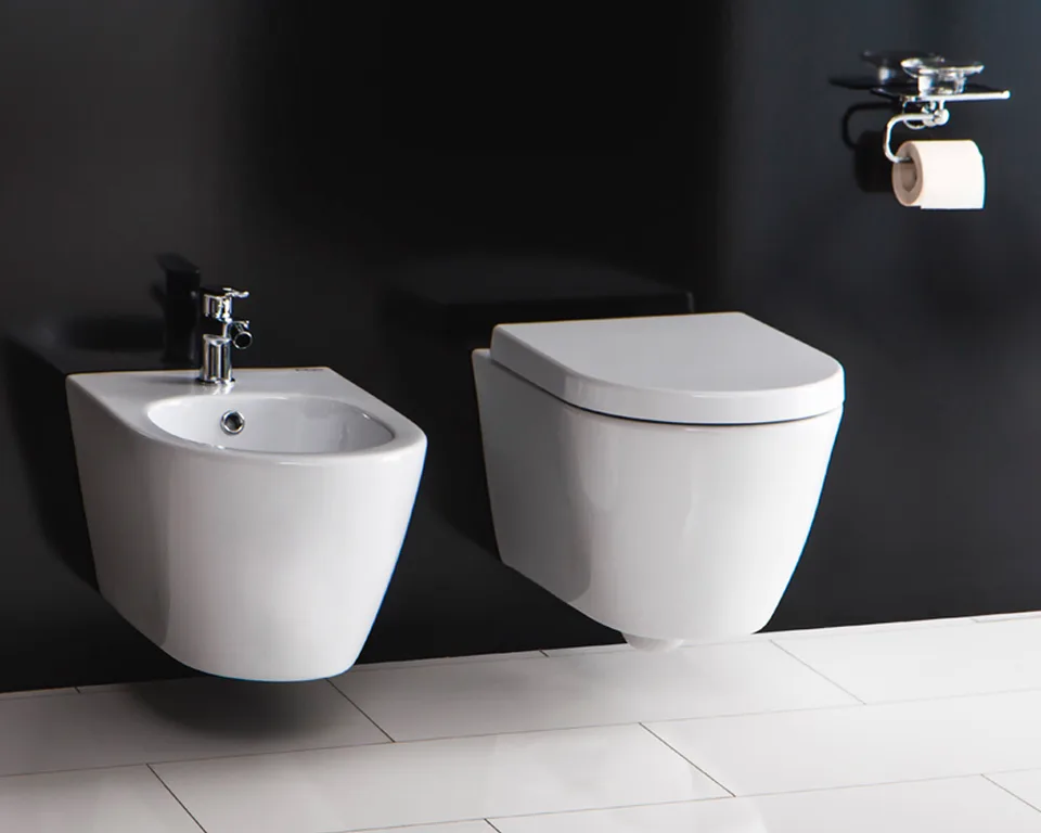 Унитаз подвесной безободковый BelBagno MARINO BB105CHR/BB105SC