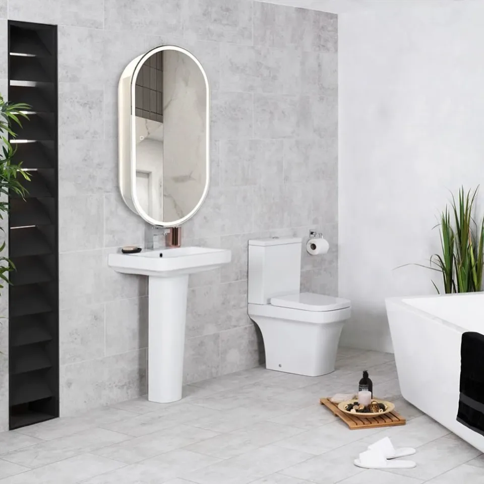 Зеркало-шкаф Silver Mirrors Soho 50 R сенсорный выключатель с Led-подсветкой белый