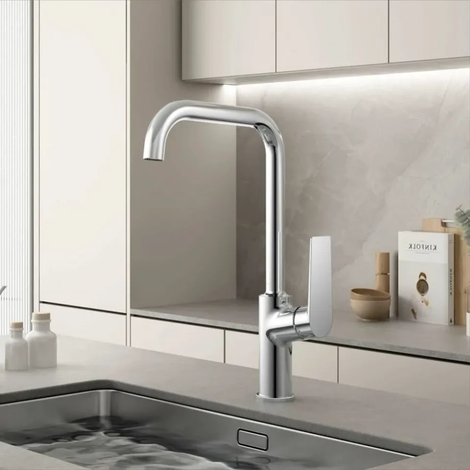 Смеситель Belz B70533 для кухни хром