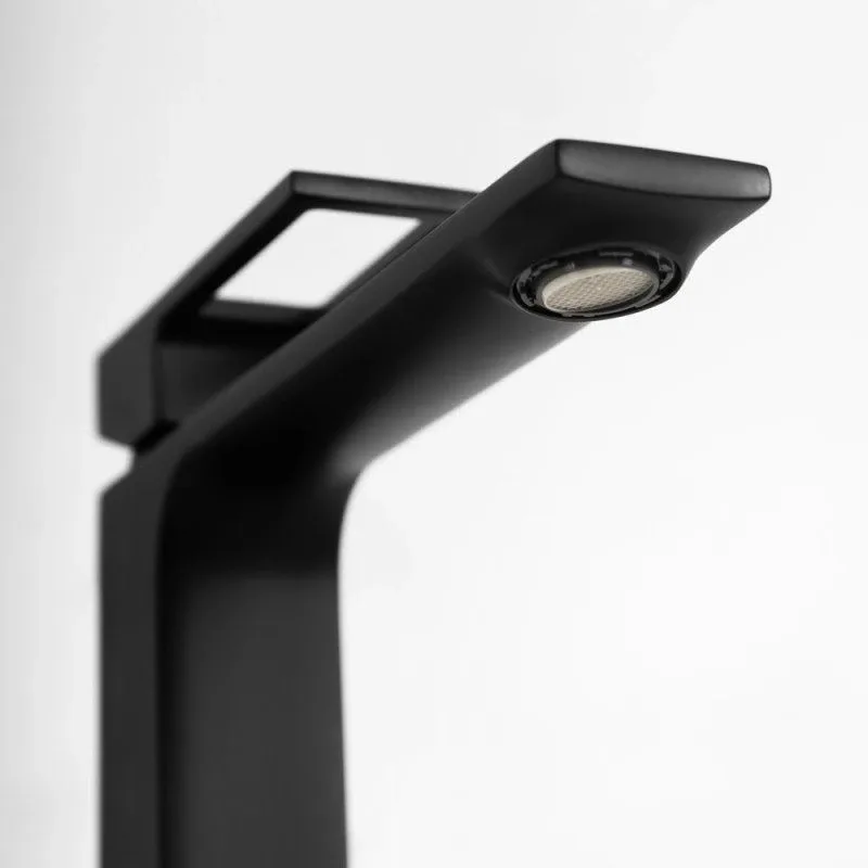 Смеситель BelBagno Луче (Luce) LUC-LMC-NERO-W0 для раковины,черный матовый