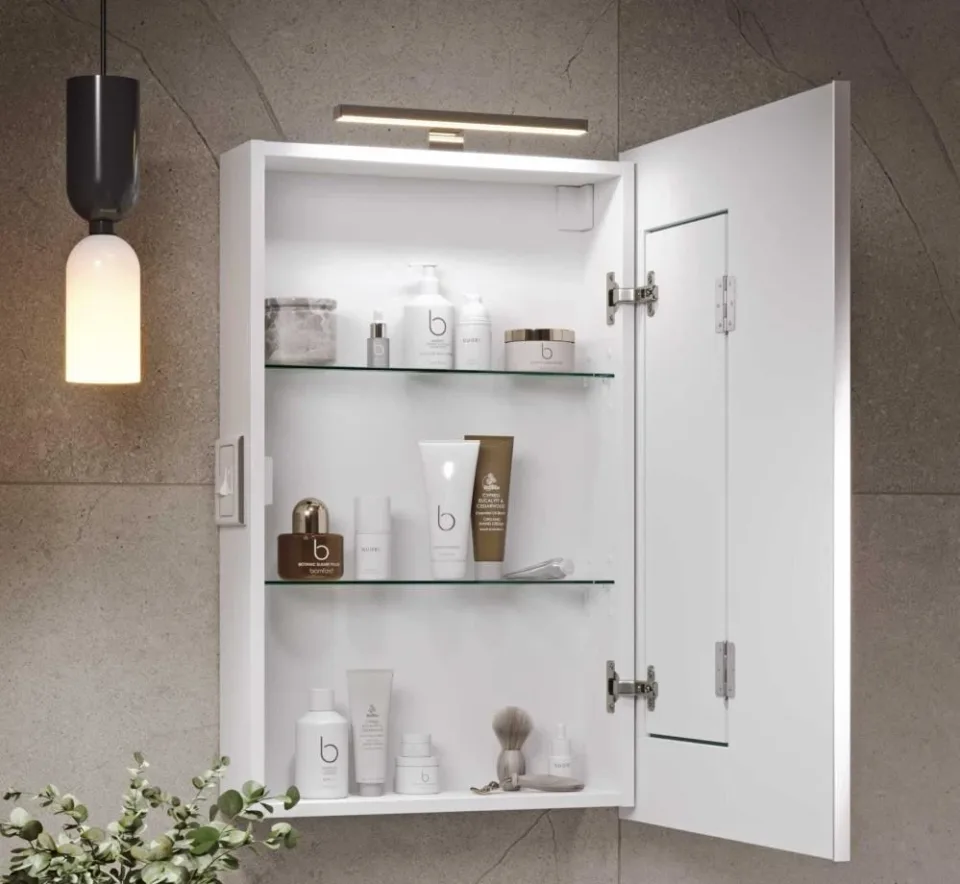 Зеркало-шкаф Alavann Cosmetic 55 R/L с приближением