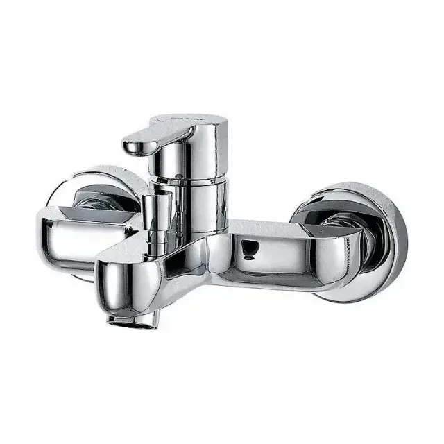 Смеситель Bravat Stream F63783C-B для ванны и душа