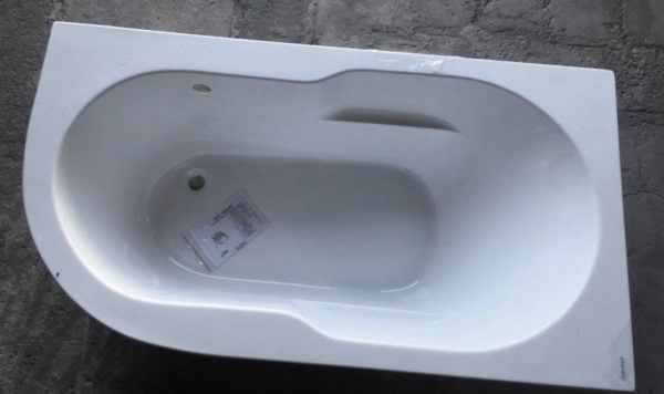 Акриловая ванна Мирсант Небуг 150*80, правая (комплект)